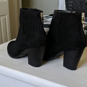 Black heeled booties